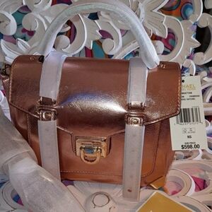 NEW! MICHAEL KORS MEDIUM MANHATTAN LEATHER CROSSBODY